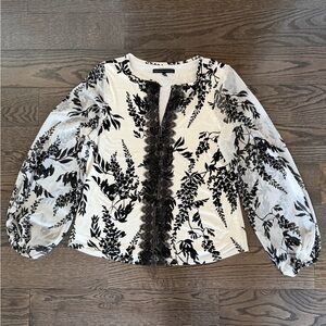 Elegant White House Black Market Black and White Botanical Blouse
